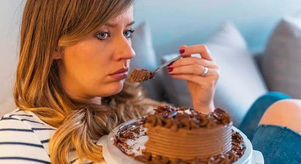 Fome fisiológica e fome emocional: como diferenciar?